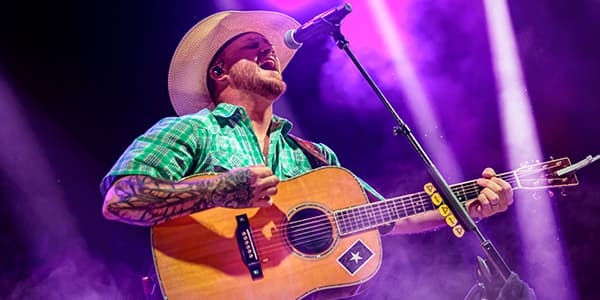 Cody Johnson Image